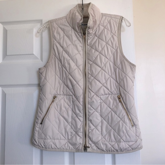 Old Navy Jackets & Blazers - Old Navy Off White Lightweight Quilted Pattern Vest Women’s Small